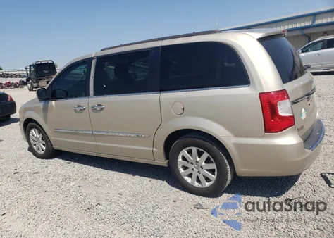 2015 Chrysler Town & Country Touring from USA, damaged, VIN 2C4RC1BG5FR629878